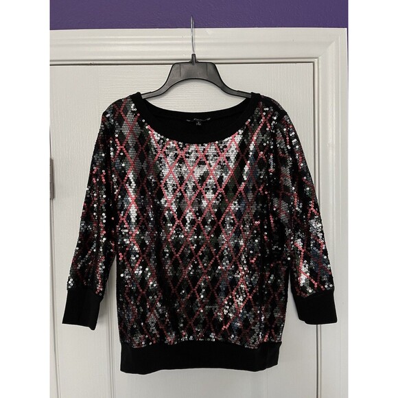 EXPRESS Black Red Silver Sequin Pullover Sweatshirt Top 3/4” Sleeve Size Large - Picture 5 of 10